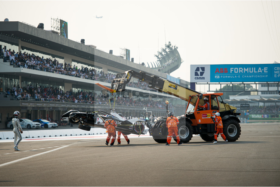 Spacesuit Collections Photo ID 186187, Peter Minnig, Mexico City E-Prix, Mexico, 15/02/2020 16:10:39