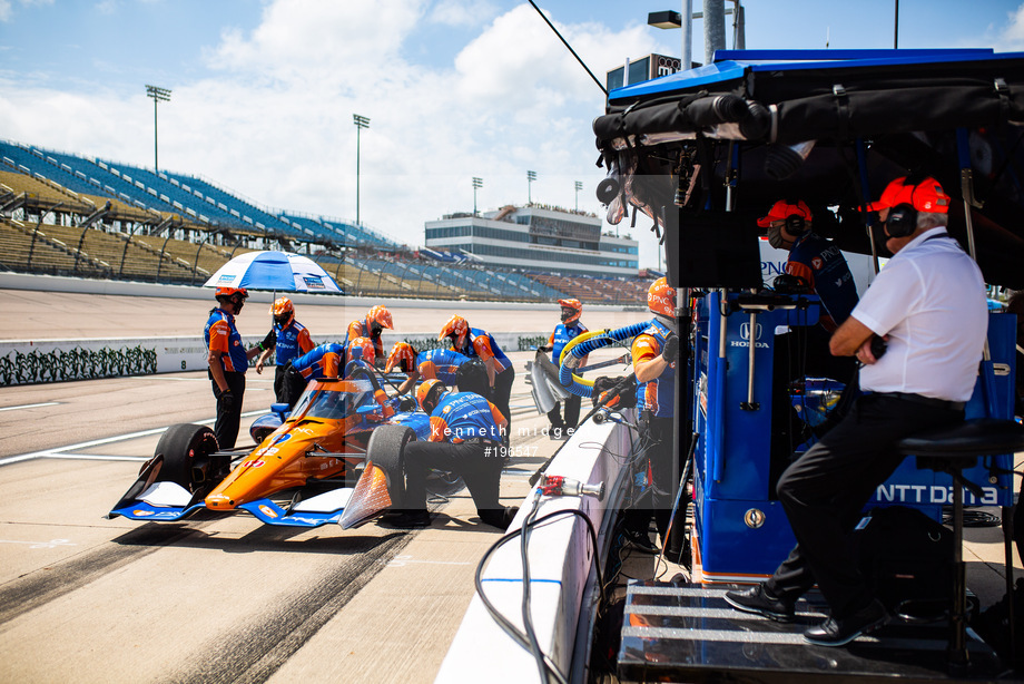 Spacesuit Collections Photo ID 196547, Kenneth Midgett, Iowa INDYCAR 250, United States, 17/07/2020 14:20:53