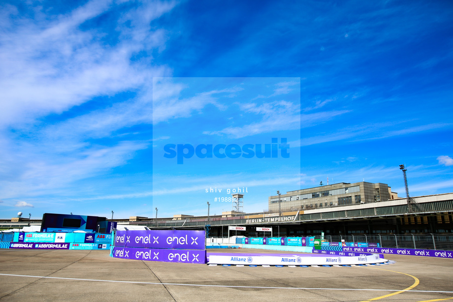 Spacesuit Collections Photo ID 198892, Shiv Gohil, Berlin ePrix, Germany, 04/08/2020 10:01:44