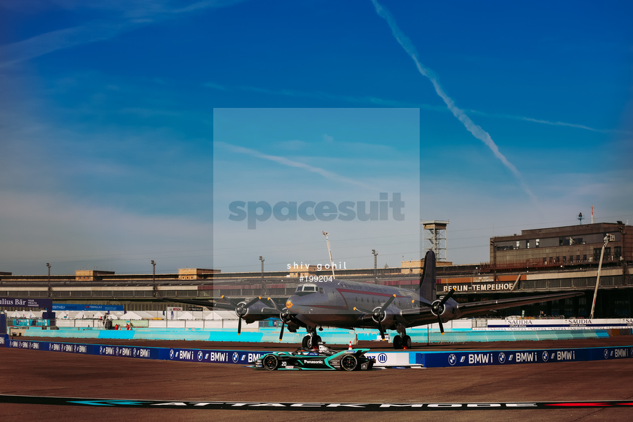 Spacesuit Collections Photo ID 199204, Shiv Gohil, Berlin ePrix, Germany, 05/08/2020 09:02:59