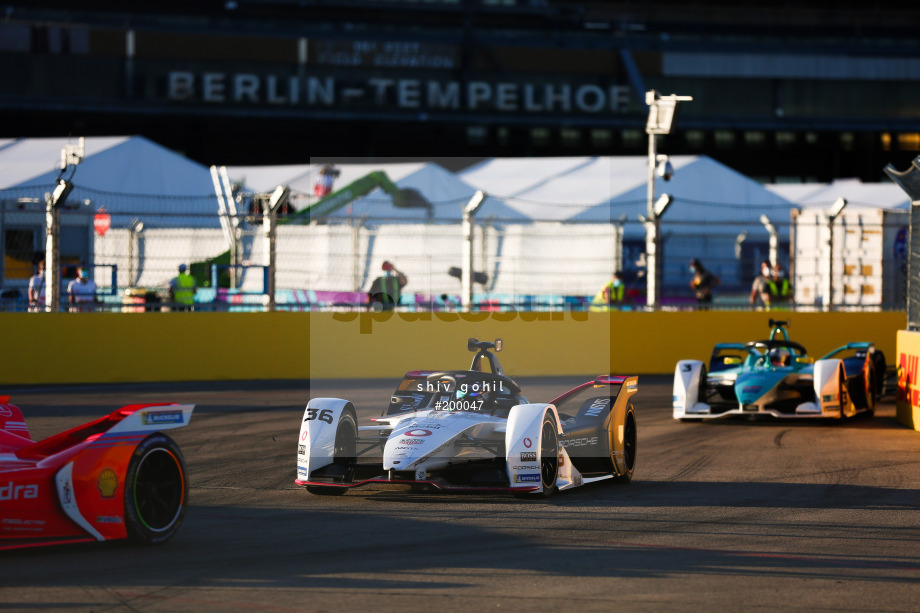 Spacesuit Collections Photo ID 200047, Shiv Gohil, Berlin ePrix, Germany, 06/08/2020 19:27:10