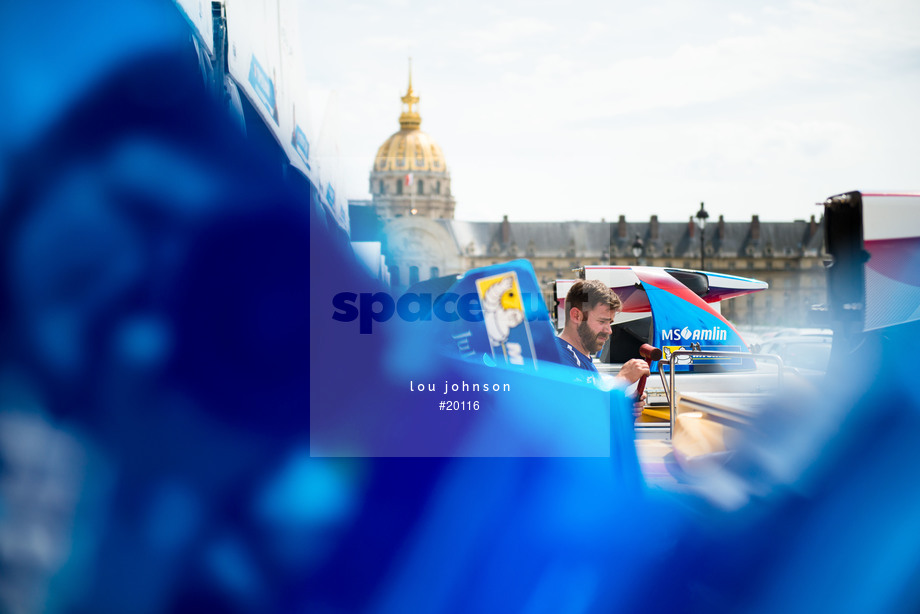 Spacesuit Collections Photo ID 20116, Lou Johnson, Paris ePrix, France, 17/05/2017 15:29:10