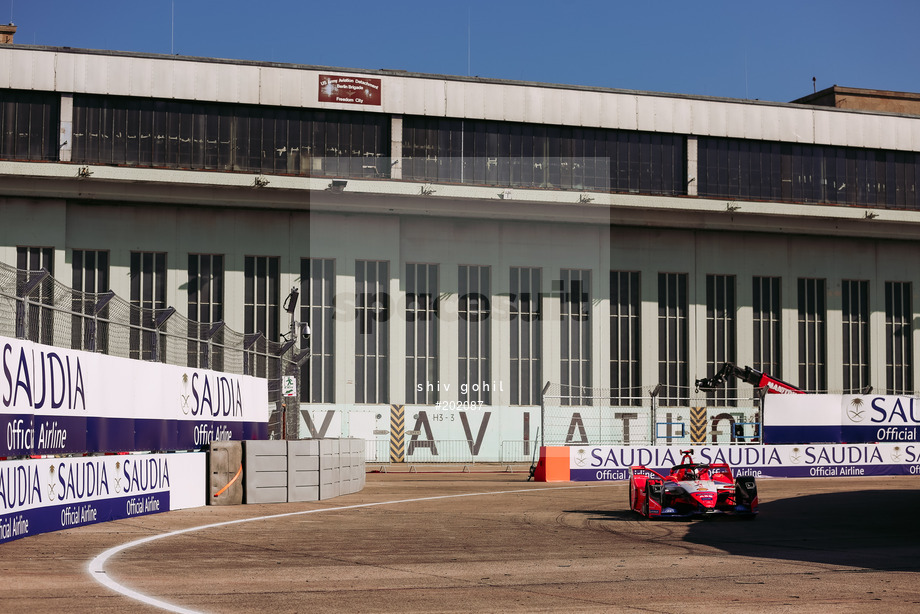 Spacesuit Collections Photo ID 202087, Shiv Gohil, Berlin ePrix, Germany, 12/08/2020 09:37:38