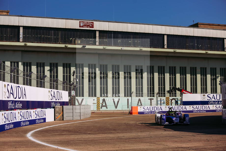 Spacesuit Collections Photo ID 202269, Shiv Gohil, Berlin ePrix, Germany, 12/08/2020 09:36:31