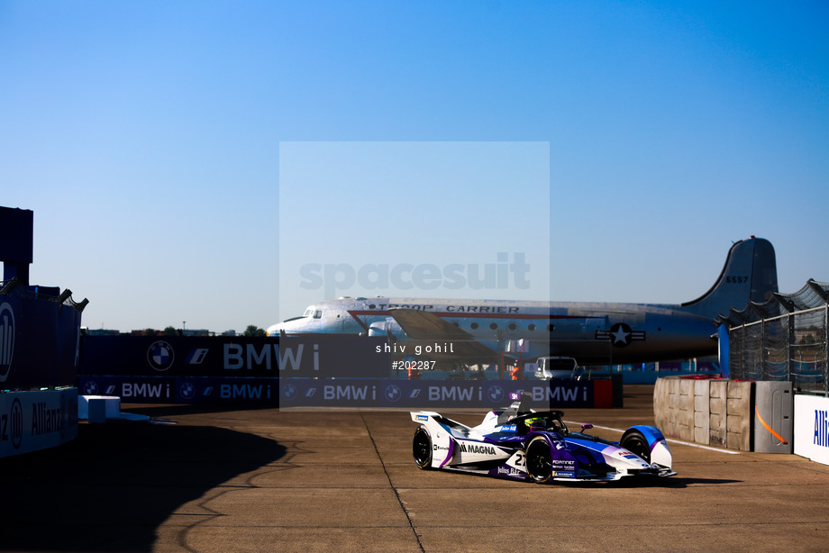 Spacesuit Collections Photo ID 202287, Shiv Gohil, Berlin ePrix, Germany, 12/08/2020 09:16:11