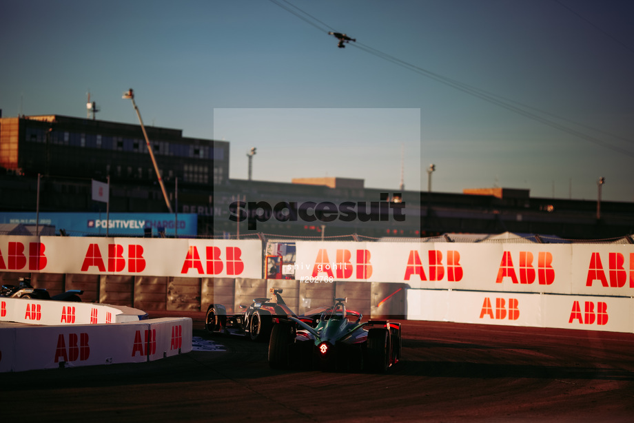 Spacesuit Collections Photo ID 202768, Shiv Gohil, Berlin ePrix, Germany, 12/08/2020 19:17:54