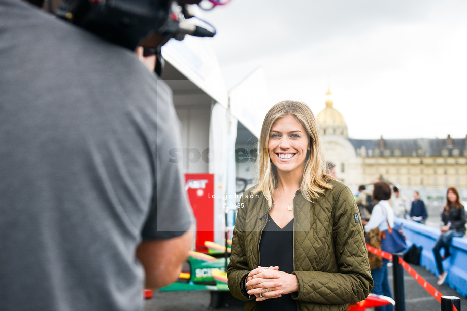 Spacesuit Collections Photo ID 20435, Lou Johnson, Paris ePrix, France, 18/05/2017 13:23:10