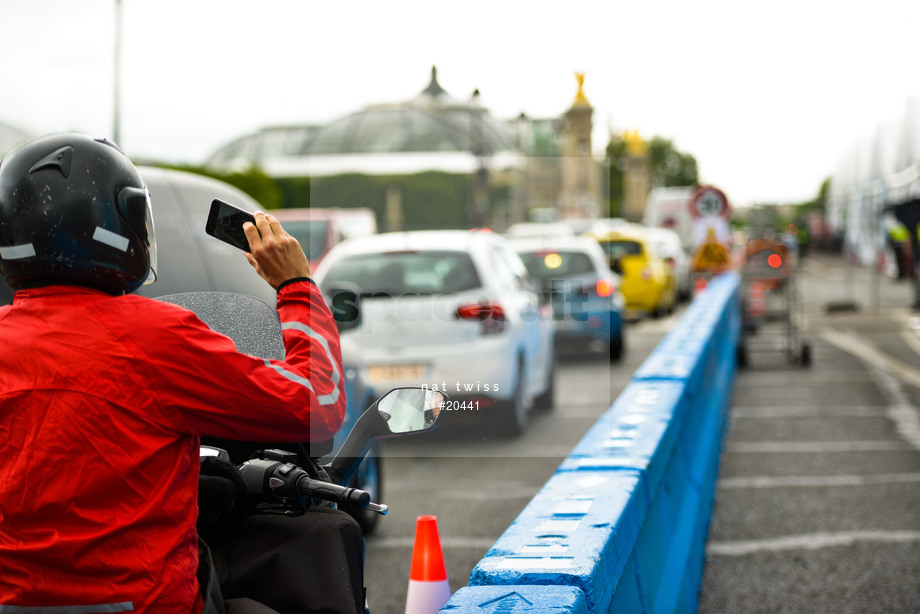 Spacesuit Collections Photo ID 20441, Nat Twiss, Paris ePrix, France, 18/05/2017 11:39:12