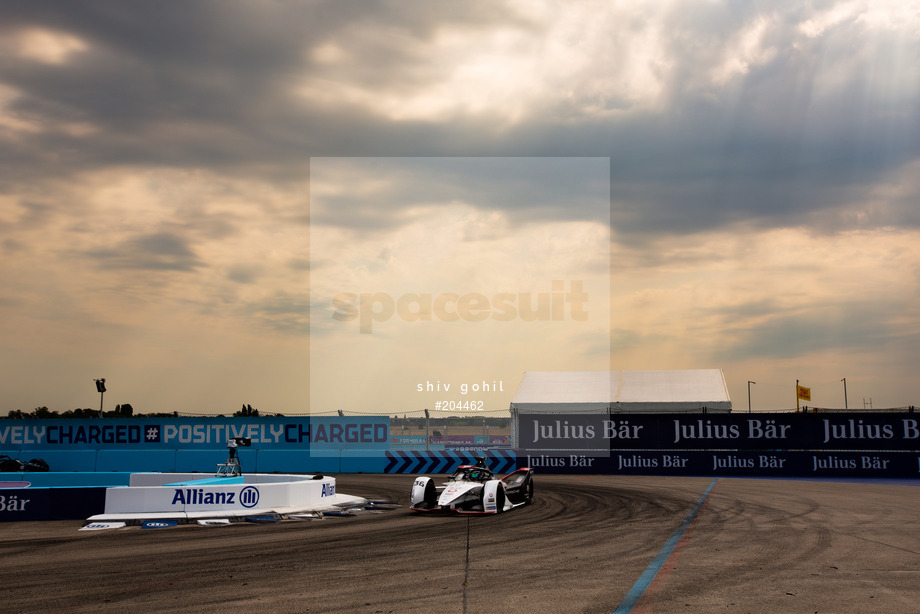 Spacesuit Collections Photo ID 204462, Shiv Gohil, Berlin ePrix, Germany, 13/08/2020 12:01:56