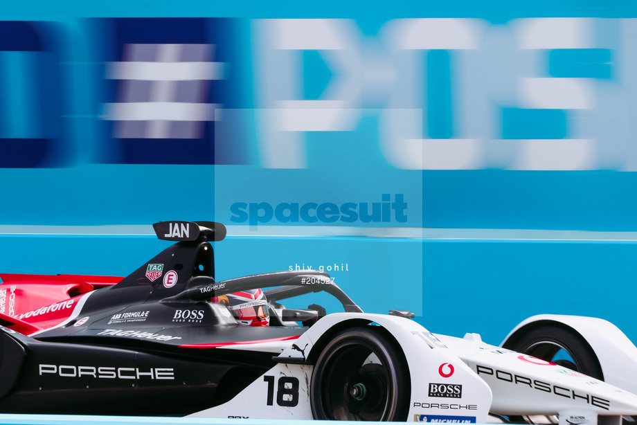 Spacesuit Collections Photo ID 204527, Shiv Gohil, Berlin ePrix, Germany, 13/08/2020 12:09:01
