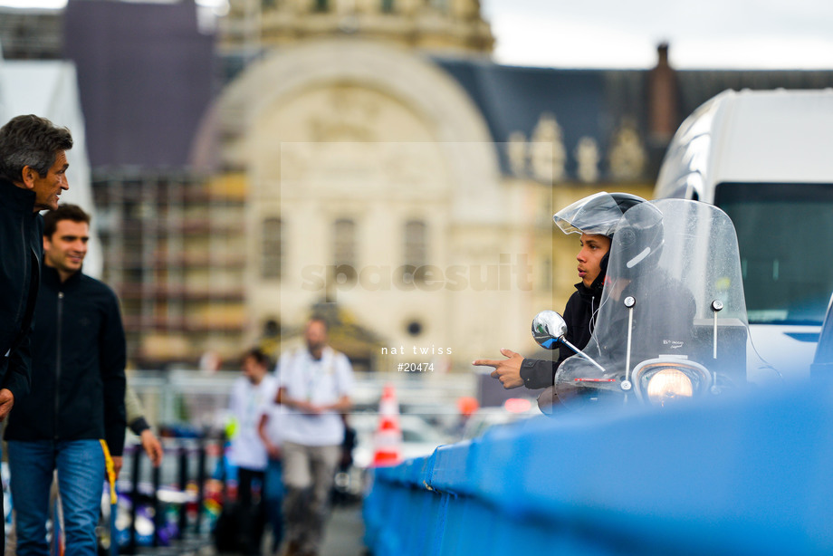 Spacesuit Collections Photo ID 20474, Nat Twiss, Paris ePrix, France, 18/05/2017 12:29:53