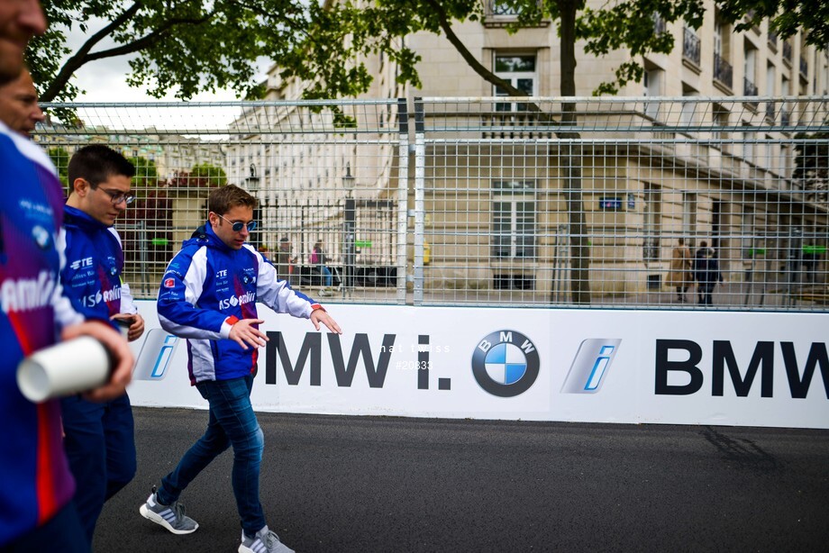 Spacesuit Collections Photo ID 20833, Nat Twiss, Paris ePrix, France, 19/05/2017 12:22:47