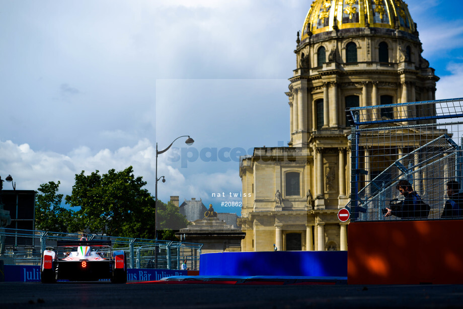 Spacesuit Collections Photo ID 20862, Nat Twiss, Paris ePrix, France, 19/05/2017 17:06:07