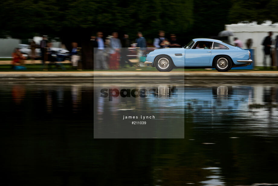 Spacesuit Collections Photo ID 211039, James Lynch, Concours of Elegance, UK, 04/09/2020 15:27:11