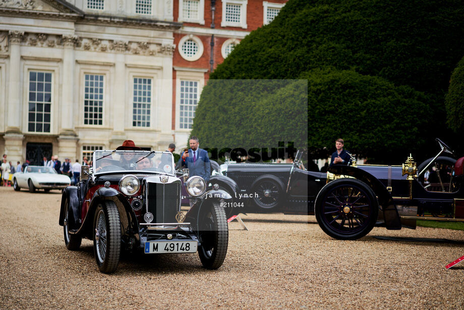 Spacesuit Collections Photo ID 211044, James Lynch, Concours of Elegance, UK, 04/09/2020 15:26:32