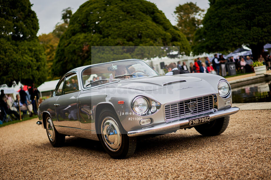 Spacesuit Collections Photo ID 211066, James Lynch, Concours of Elegance, UK, 04/09/2020 14:54:58