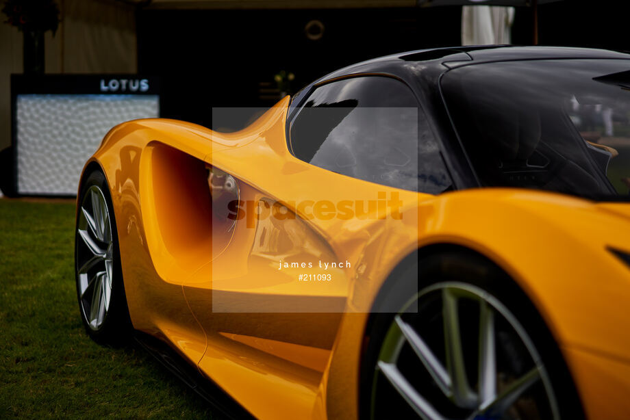 Spacesuit Collections Photo ID 211093, James Lynch, Concours of Elegance, UK, 04/09/2020 13:06:09