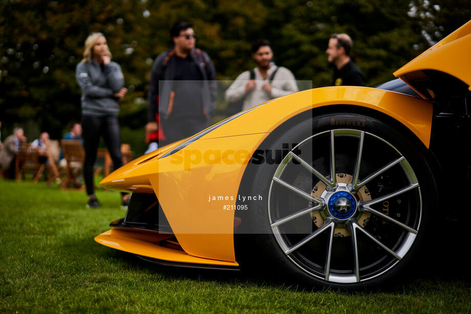 Spacesuit Collections Photo ID 211095, James Lynch, Concours of Elegance, UK, 04/09/2020 13:04:50