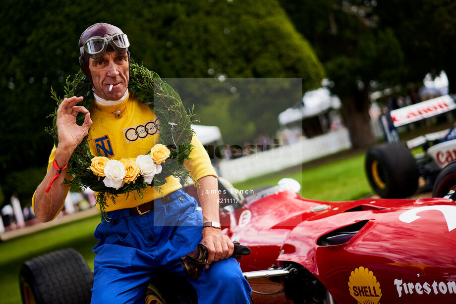 Spacesuit Collections Photo ID 211117, James Lynch, Concours of Elegance, UK, 04/09/2020 12:18:25