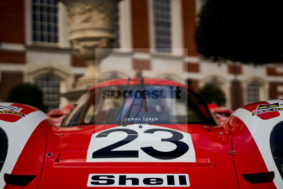 Spacesuit Collections Photo ID 211130, James Lynch, Concours of Elegance, UK, 04/09/2020 11:47:11