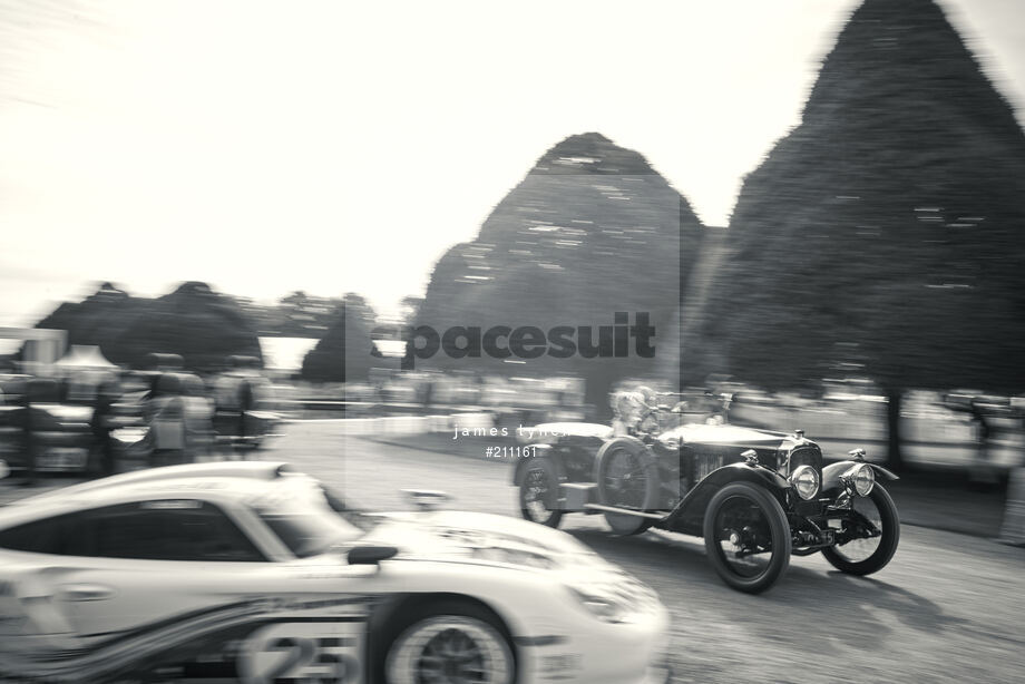 Spacesuit Collections Photo ID 211161, James Lynch, Concours of Elegance, UK, 04/09/2020 10:35:51