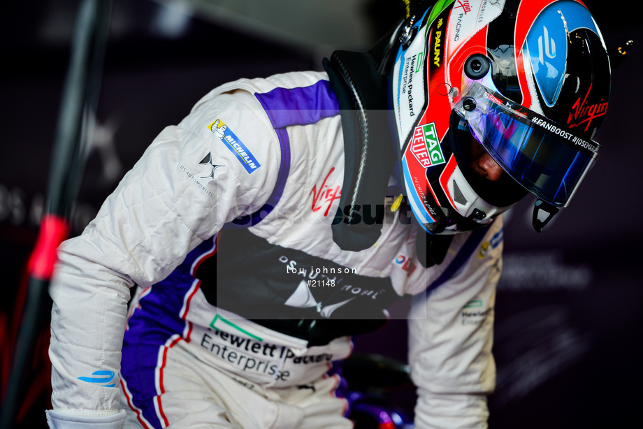 Spacesuit Collections Photo ID 21148, Lou Johnson, Paris ePrix, France, 19/05/2017 11:28:49