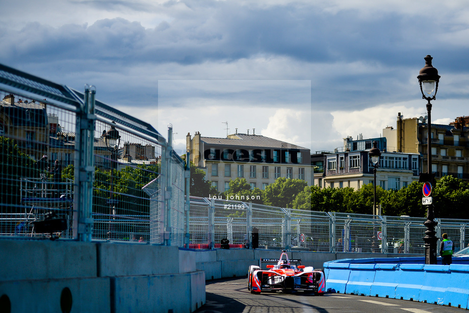 Spacesuit Collections Photo ID 21193, Lou Johnson, Paris ePrix, France, 19/05/2017 17:04:12