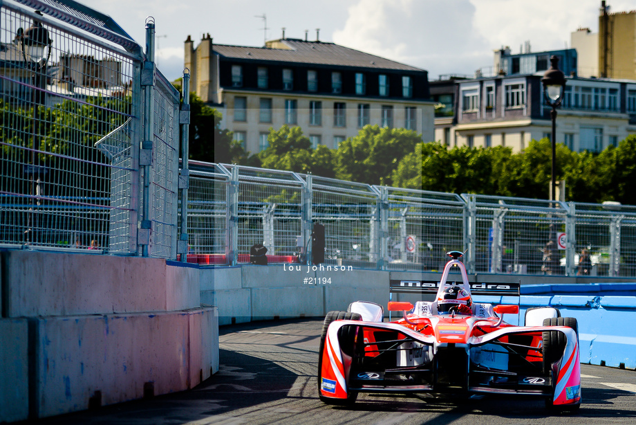 Spacesuit Collections Photo ID 21194, Lou Johnson, Paris ePrix, France, 19/05/2017 17:04:12