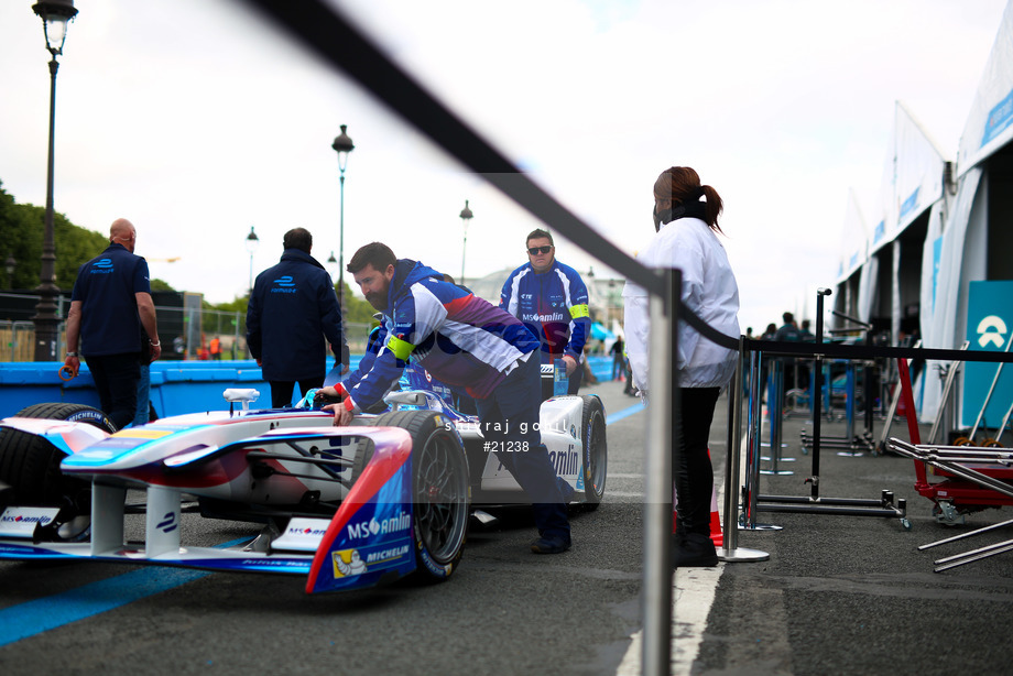 Spacesuit Collections Photo ID 21238, Shivraj Gohil, Paris ePrix, France, 19/05/2017 10:29:34