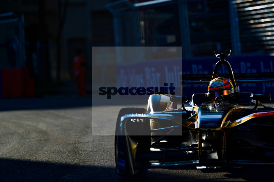 Spacesuit Collections Photo ID 21679, Nat Twiss, Paris ePrix, France, 20/05/2017 08:00:17