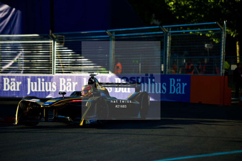 Spacesuit Collections Photo ID 21683, Nat Twiss, Paris ePrix, France, 20/05/2017 08:07:06