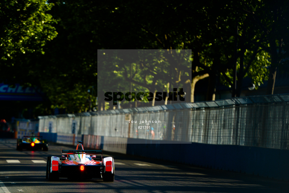 Spacesuit Collections Photo ID 21791, Lou Johnson, Paris ePrix, France, 20/05/2017 08:22:23