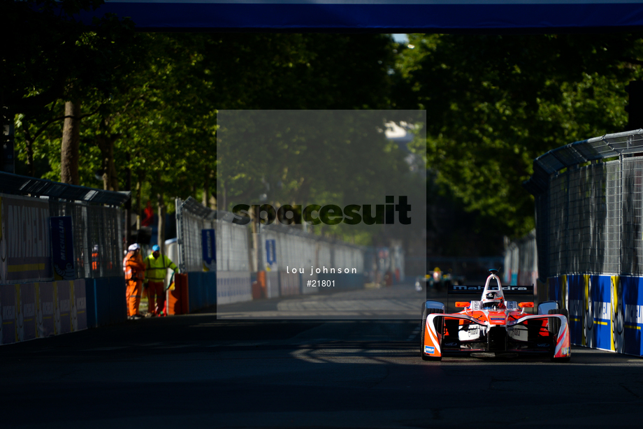 Spacesuit Collections Photo ID 21801, Lou Johnson, Paris ePrix, France, 20/05/2017 08:32:59