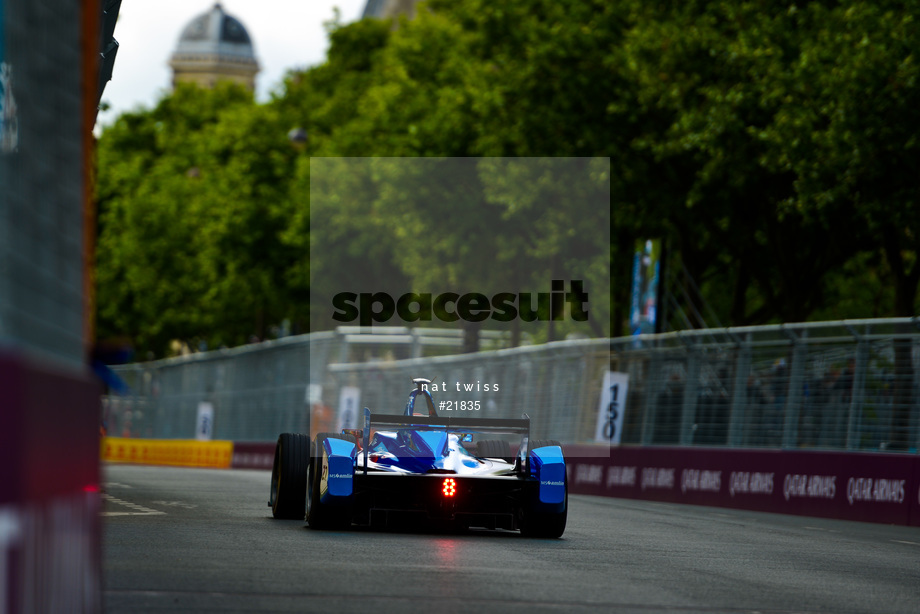 Spacesuit Collections Photo ID 21835, Nat Twiss, Paris ePrix, France, 20/05/2017 10:36:24