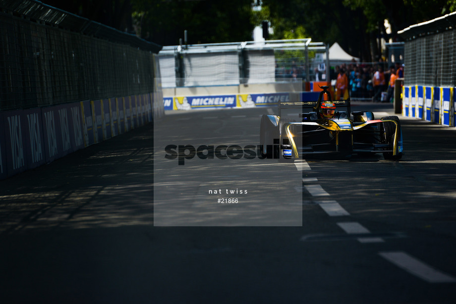 Spacesuit Collections Photo ID 21866, Nat Twiss, Paris ePrix, France, 20/05/2017 12:20:37