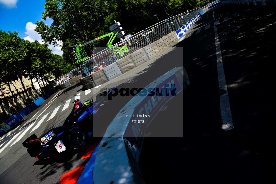 Spacesuit Collections Photo ID 21878, Nat Twiss, Paris ePrix, France, 20/05/2017 12:31:58