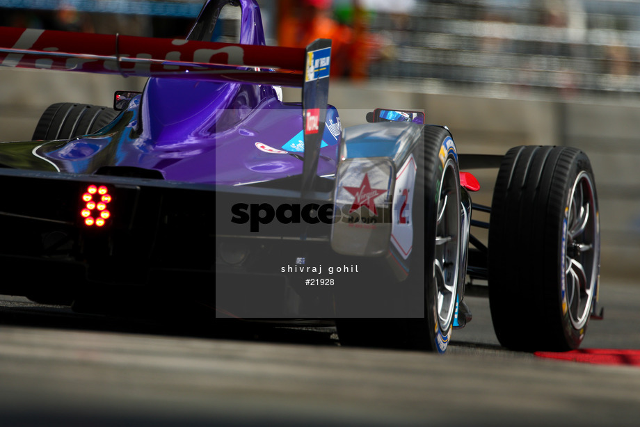 Spacesuit Collections Photo ID 21928, Shivraj Gohil, Paris ePrix, France, 20/05/2017 11:00:03