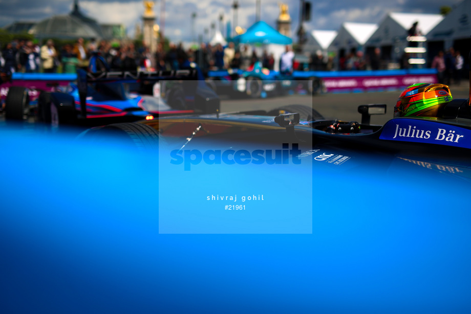 Spacesuit Collections Photo ID 21961, Shivraj Gohil, Paris ePrix, France, 20/05/2017 12:26:00