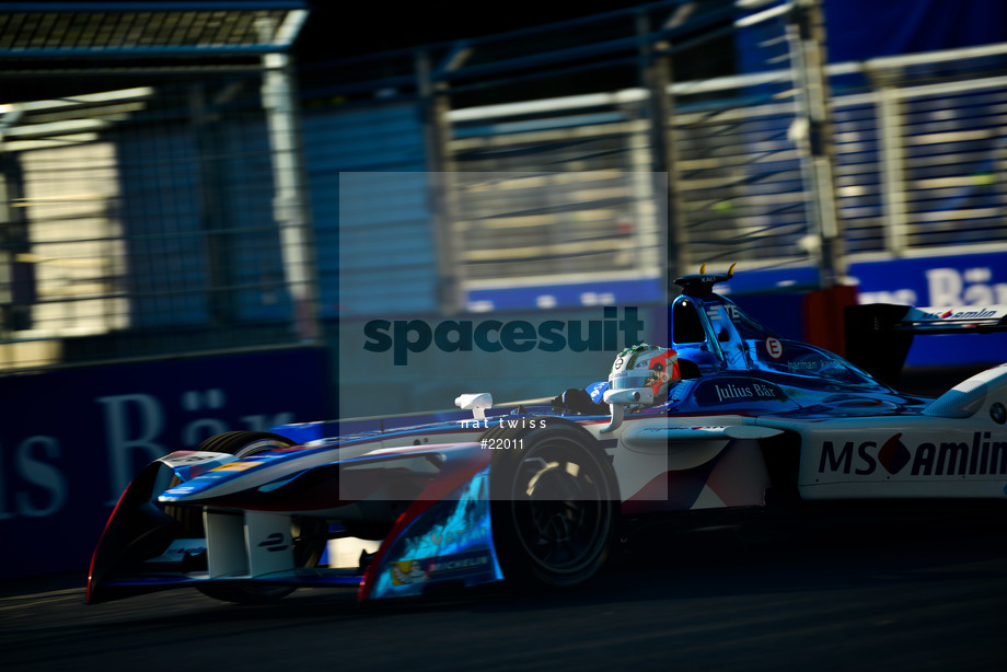 Spacesuit Collections Photo ID 22011, Nat Twiss, Paris ePrix, France, 20/05/2017 08:07:49