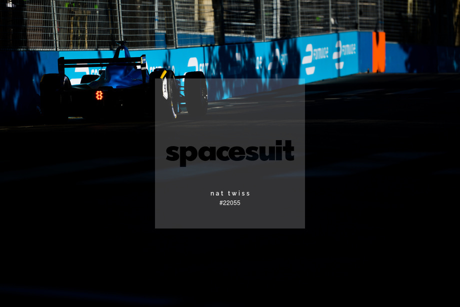 Spacesuit Collections Photo ID 22055, Nat Twiss, Paris ePrix, France, 20/05/2017 08:30:59