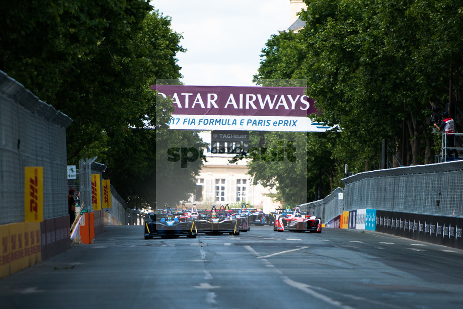 Spacesuit Collections Photo ID 22194, Lou Johnson, Paris ePrix, France, 20/05/2017 16:02:58