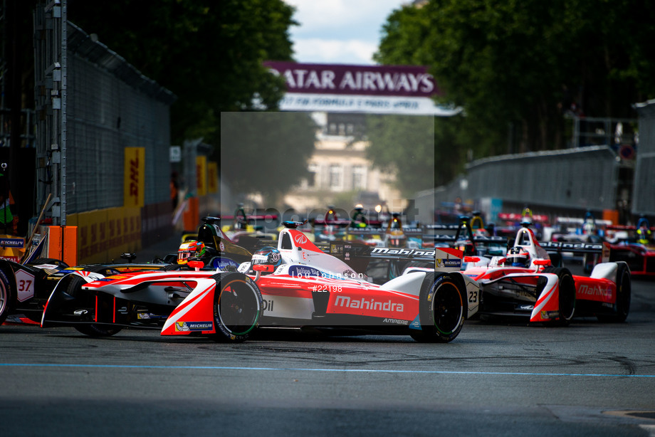 Spacesuit Collections Photo ID 22198, Lou Johnson, Paris ePrix, France, 20/05/2017 16:03:03