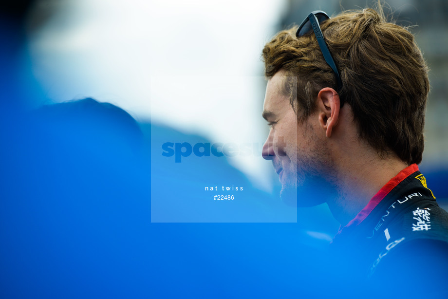 Spacesuit Collections Photo ID 22486, Nat Twiss, Paris ePrix, France, 20/05/2017 15:31:51