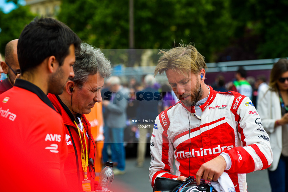 Spacesuit Collections Photo ID 22497, Nat Twiss, Paris ePrix, France, 20/05/2017 15:34:20