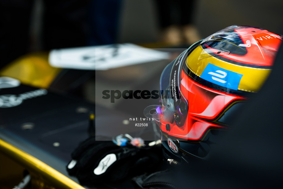 Spacesuit Collections Photo ID 22508, Nat Twiss, Paris ePrix, France, 20/05/2017 15:36:25