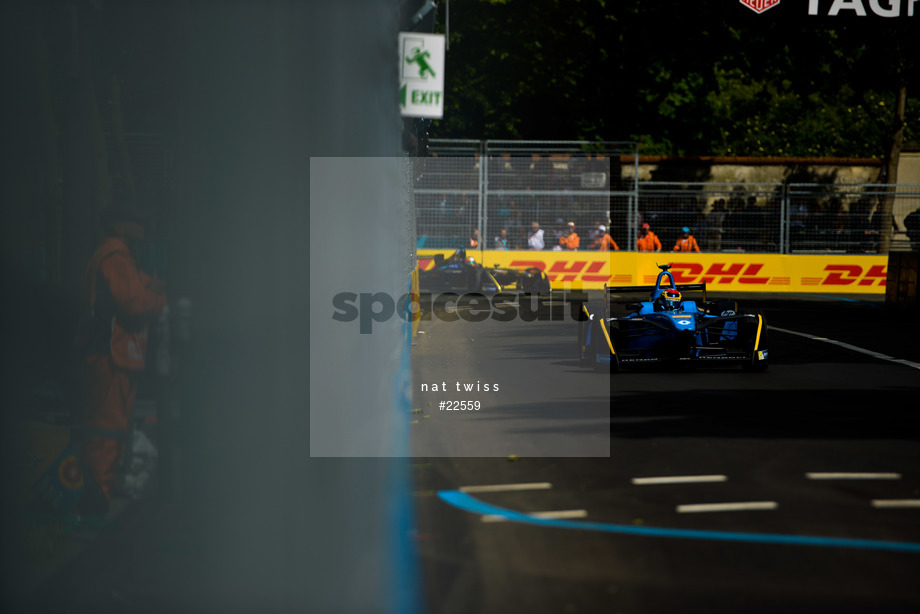 Spacesuit Collections Photo ID 22559, Nat Twiss, Paris ePrix, France, 20/05/2017 16:14:54