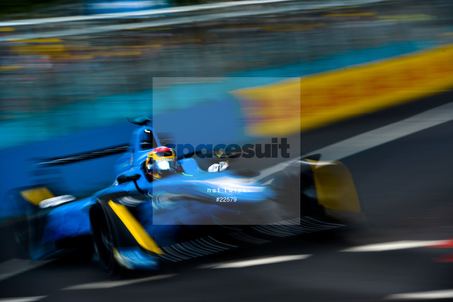 Spacesuit Collections Photo ID 22579, Nat Twiss, Paris ePrix, France, 20/05/2017 16:17:03