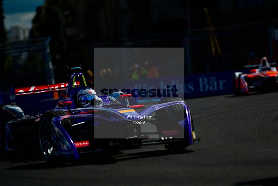 Spacesuit Collections Photo ID 22616, Nat Twiss, Paris ePrix, France, 20/05/2017 16:30:03