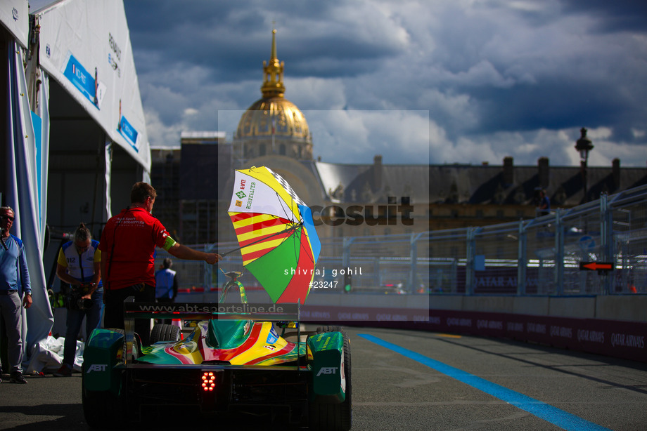 Spacesuit Collections Photo ID 23247, Shivraj Gohil, Paris ePrix, France, 20/05/2017 16:42:34