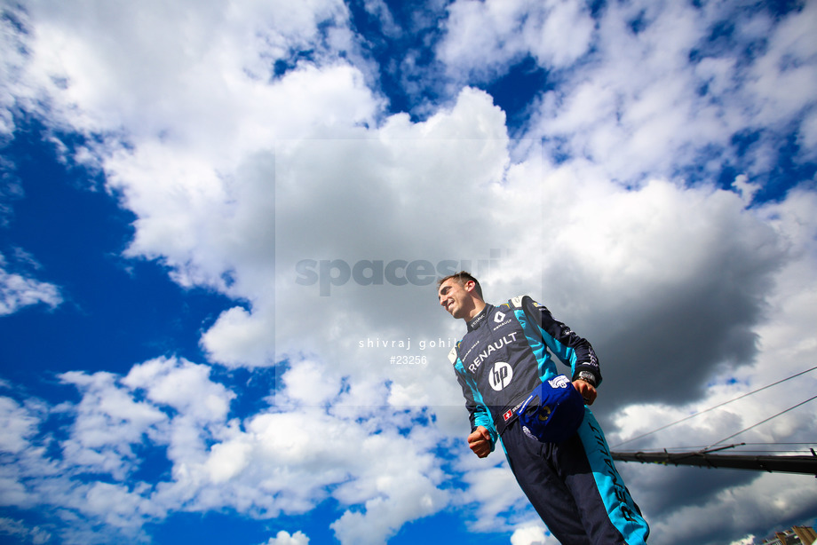 Spacesuit Collections Photo ID 23256, Shivraj Gohil, Paris ePrix, France, 20/05/2017 17:13:28